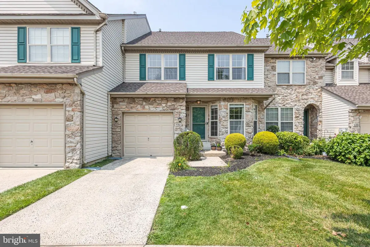 5086 Raintree Ct, Doylestown, PA 18902 - #1