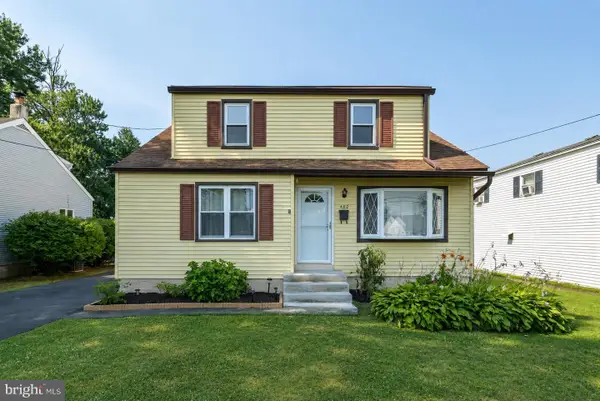 480 Nemoral St, WARMINSTER, PA 18974