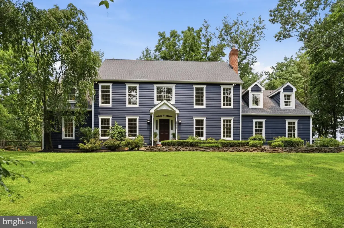 2971 Comfort Rd, New Hope, PA 18938 - #1