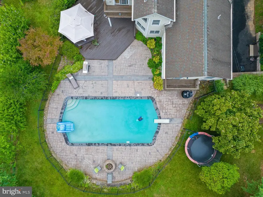 118 Cornwall Dr, Chalfont, PA 18914 - #3