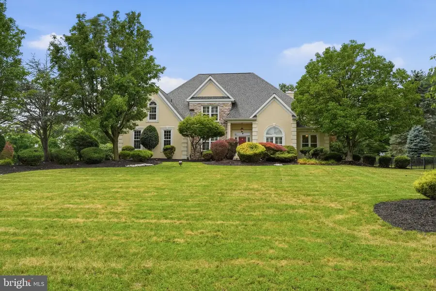 102 Whisper Wood Ct, Newtown, PA 18940 - #3