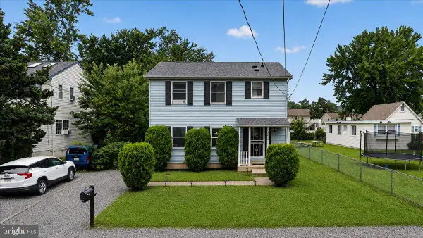 2836 Marion Ave, BENSALEM, PA 19020