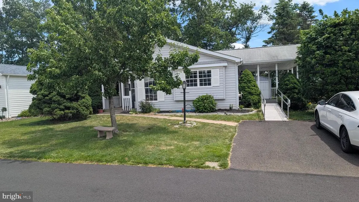 232 Thrush Cir, New Hope, PA 18938 - #1