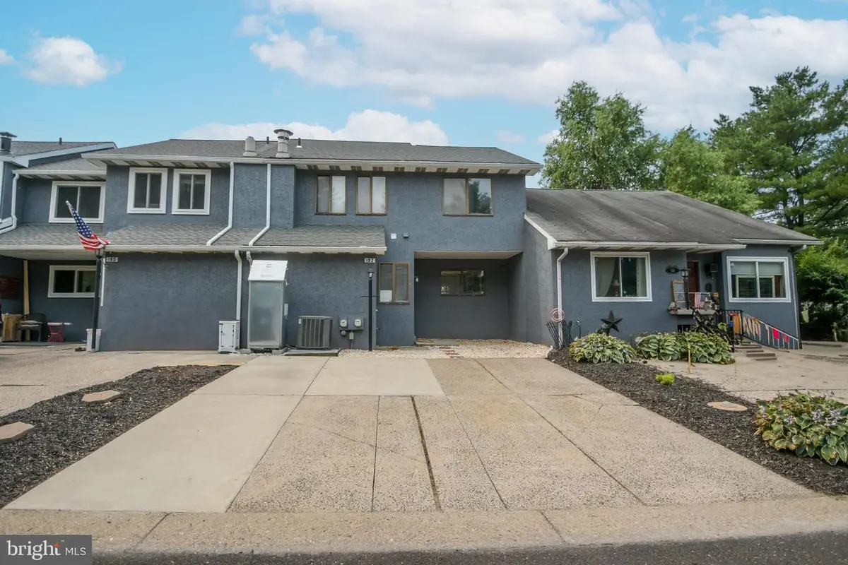 192 Moyer Dr, Dublin, PA 18917 - #1