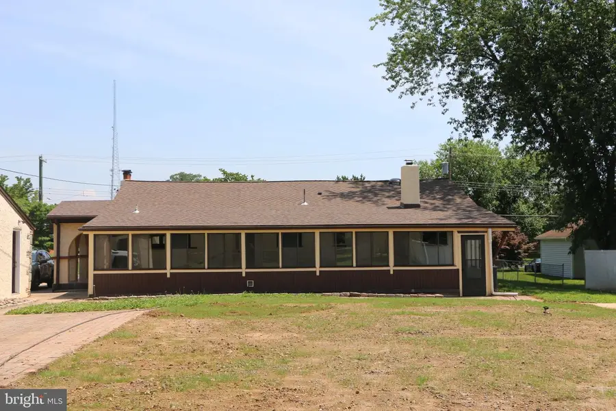454 Dunksferry Rd, Bensalem, PA 19020 - #2