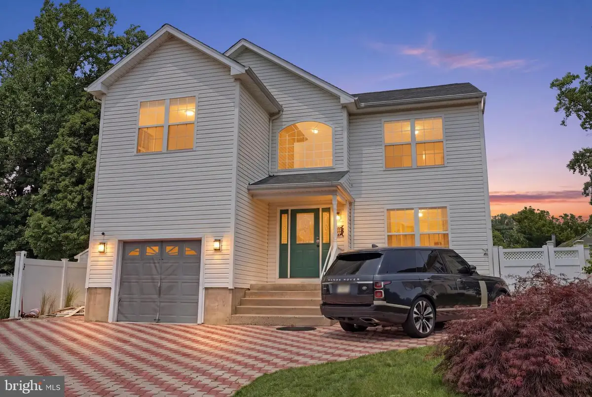 2347 Maple Ave, Croydon, PA 19021 - #1