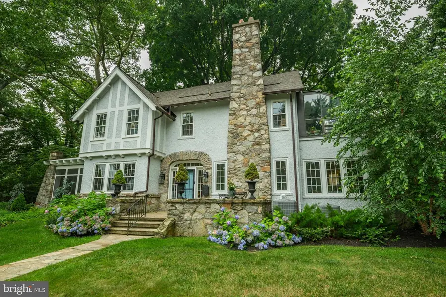 917 Greenway Ave, Yardley, PA 19067 - #2