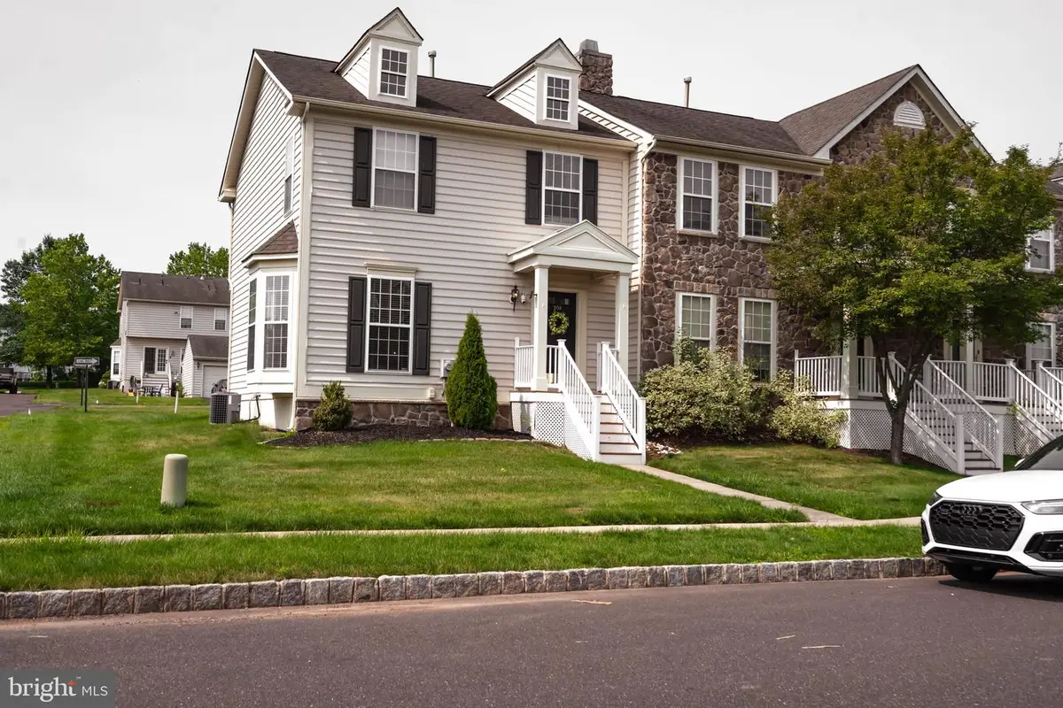 208 Kulp Dr, Perkasie, PA 18944 - #1