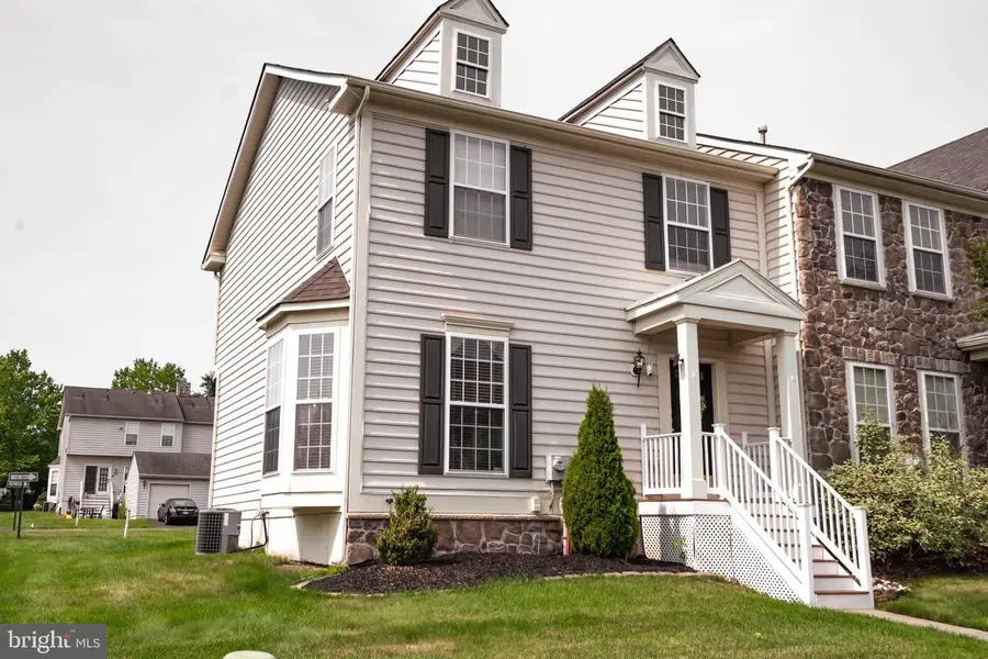 208 Kulp Dr, Perkasie, PA 18944 - #2
