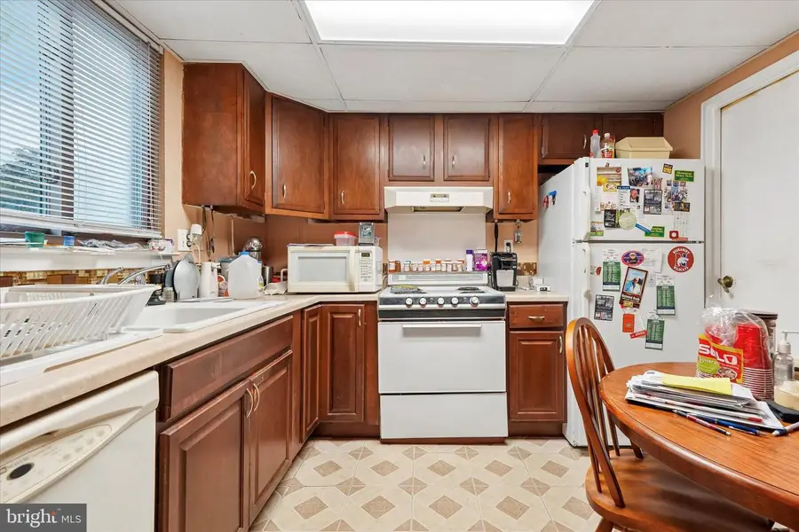 4662 Canterbury Ct, Bensalem, PA 19020 - #2