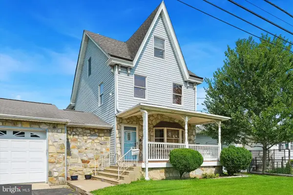 1049 Richardson Ave, BENSALEM, PA 19020