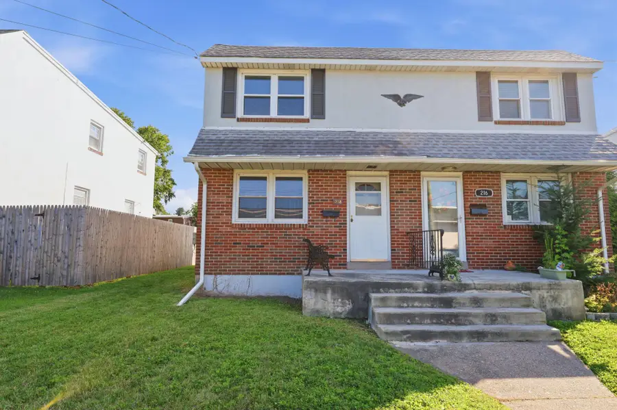 214 Shewell Ave, Doylestown, PA 18901 - #2