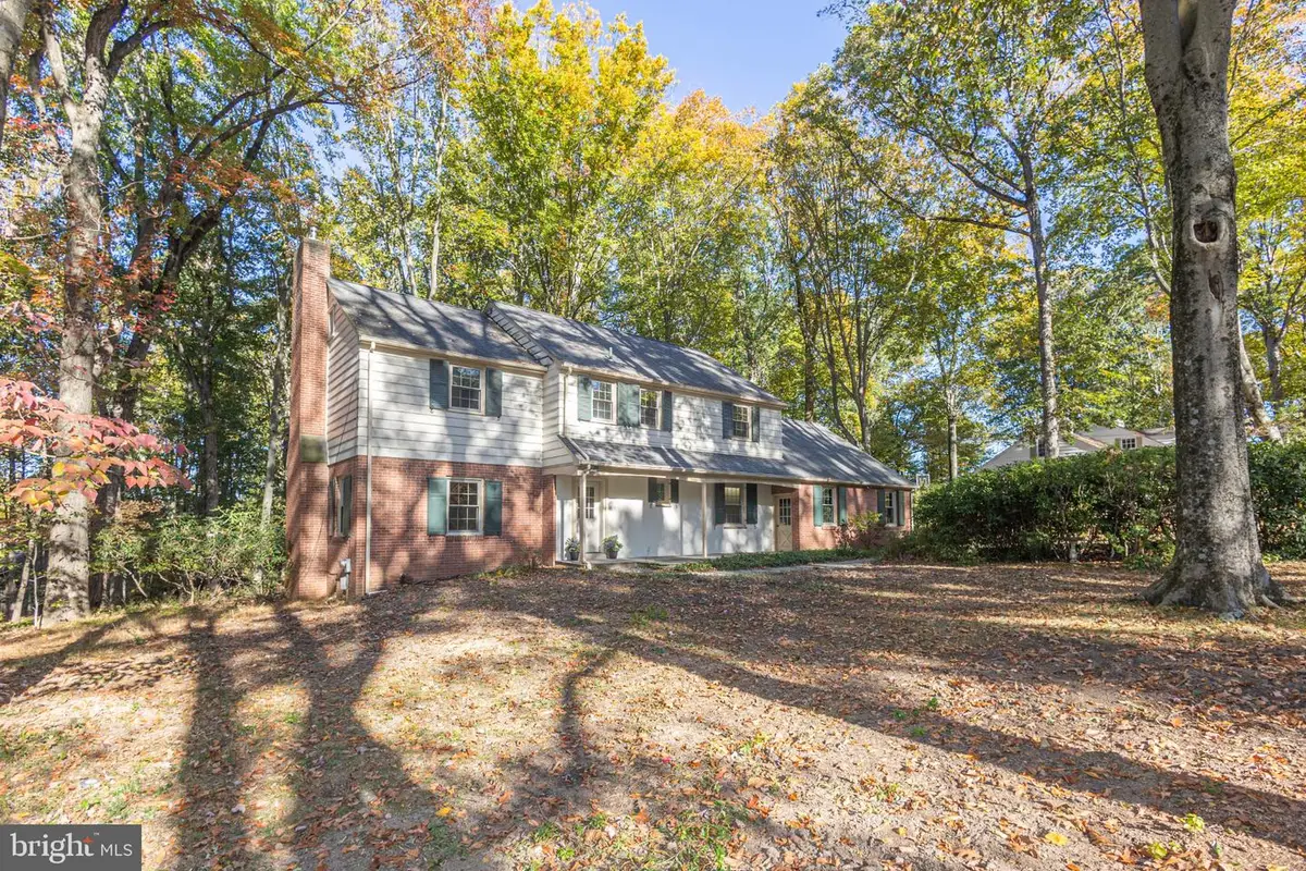 70 Sandywood Dr, Doylestown, PA 18901 - #1