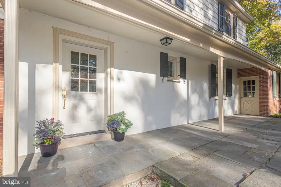 70 Sandywood Dr, Doylestown, PA 18901 - #3