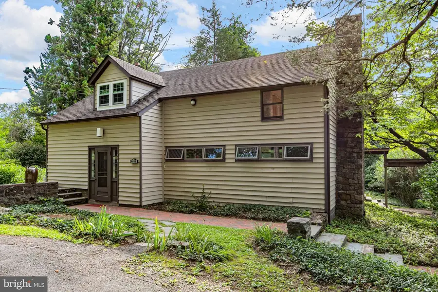 6615 Chapel Rd, New Hope, PA 18938 - #2
