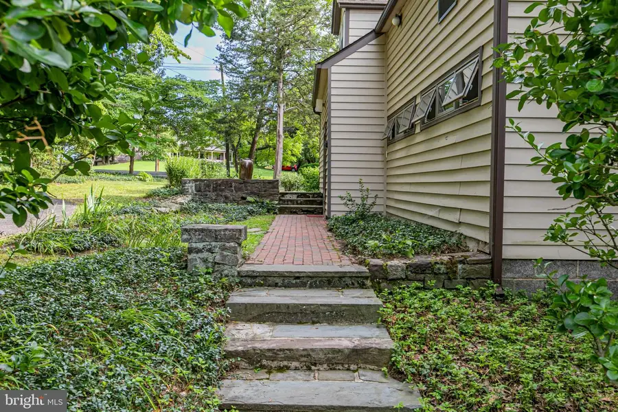 6615 Chapel Rd, New Hope, PA 18938 - #3
