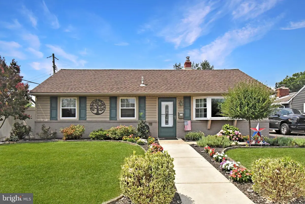 3620 Devonshire Pl, Bensalem, PA 19020 - #1