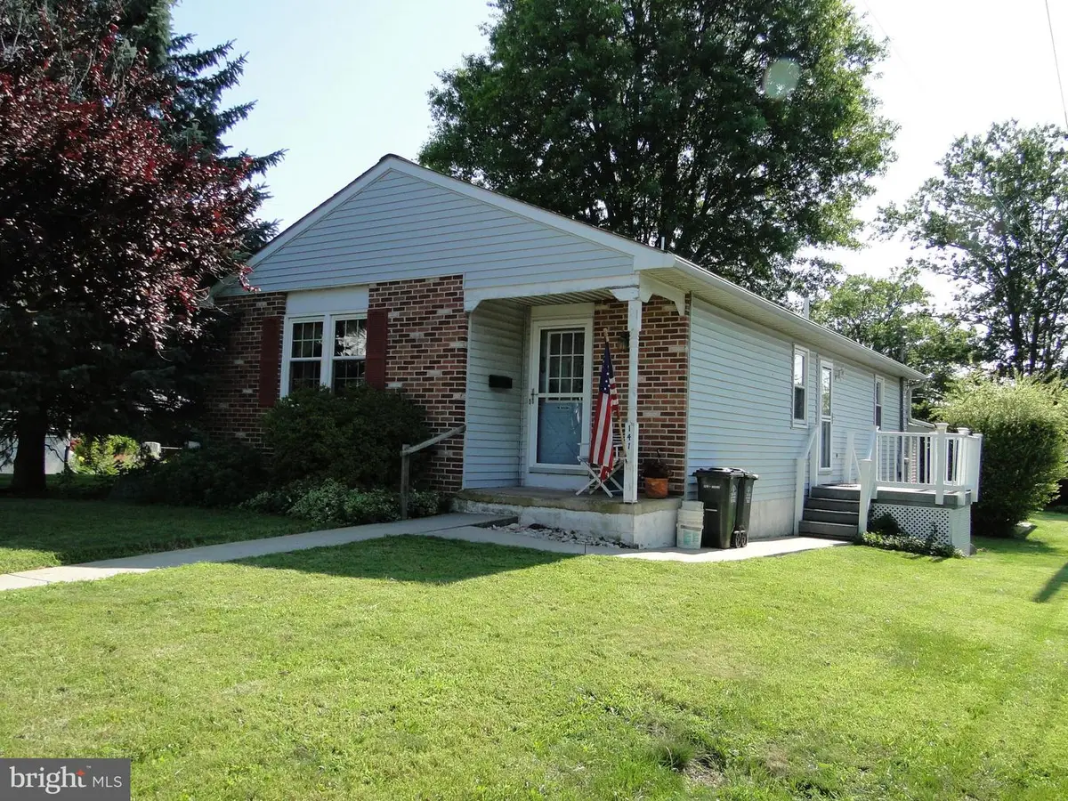 141 S 9th St, Quakertown, PA 18951 - #1