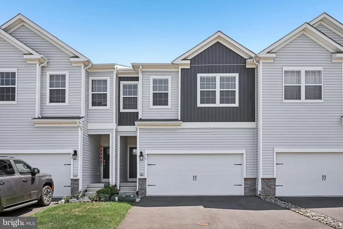 76 Fonthill Ct, Quakertown, PA 18951 - #1
