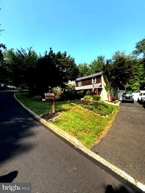 2766 Arrowhead Dr, Langhorne, PA 19053 - #2