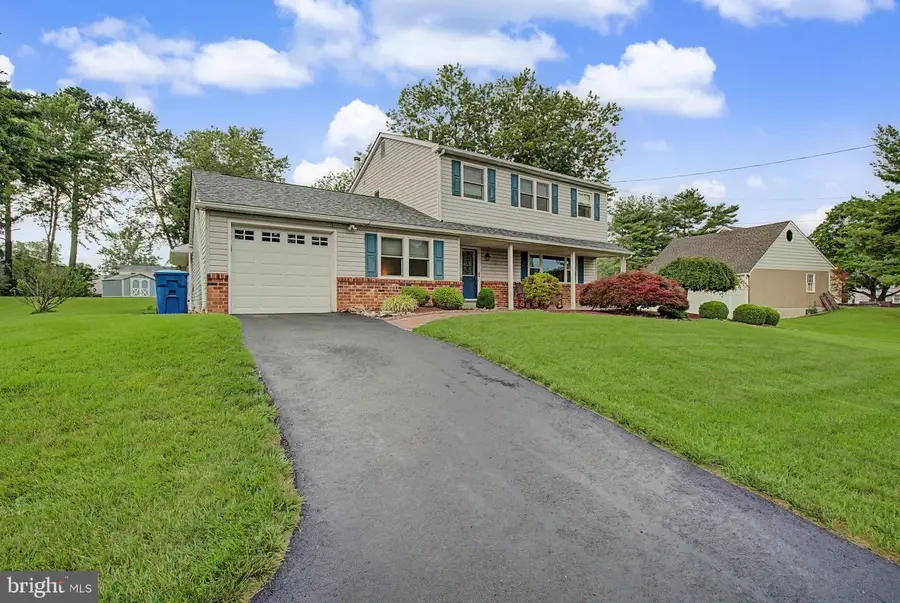 61 Eagle Rd, Chalfont, PA 18914 - #3