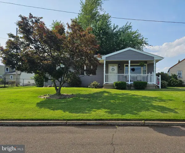 2015 Summit Ave, CROYDON, PA 19021