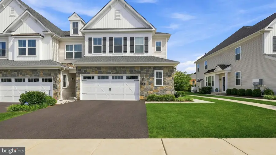 23 Swan Ln, Ivyland, PA 18974 - #2