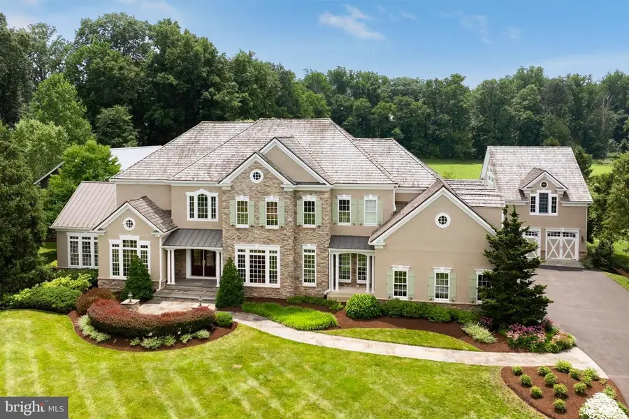 111 Meadow View Dr, Doylestown, PA 18902 - #2