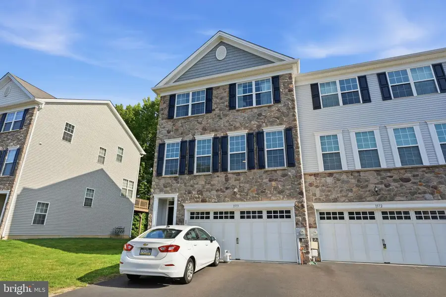 1573 Hickory Ln, Langhorne, PA 19047 - #3