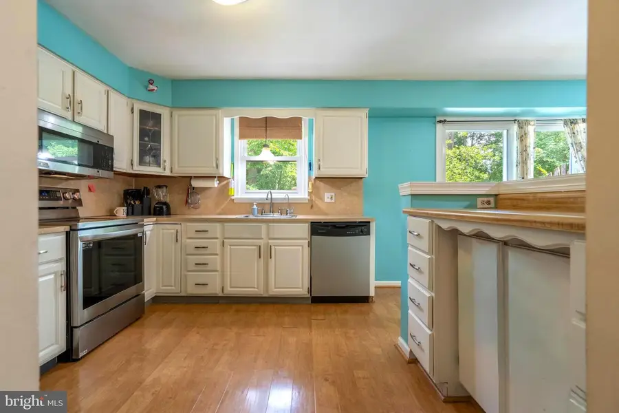 227 Grove Cir #60, Sellersville, PA 18960 - #3