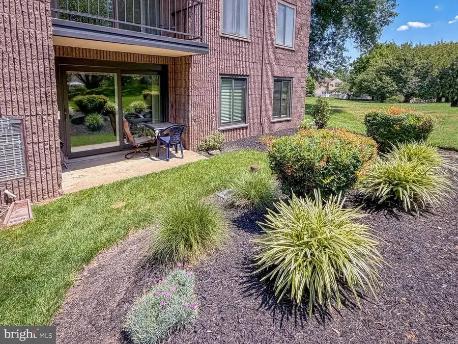 79 Oakridge Dr, Langhorne, PA 19047 - #2