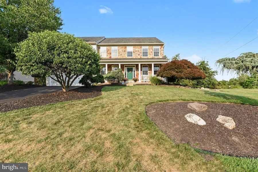 203 Crittenden Dr, Newtown, PA 18940 - #3