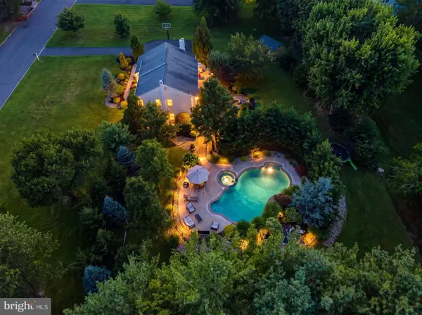 85 Wheatsheaf Rd, WARMINSTER, PA 18974