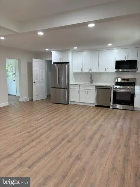 3313 Taylor Ave, Bristol, PA 19007 - #2