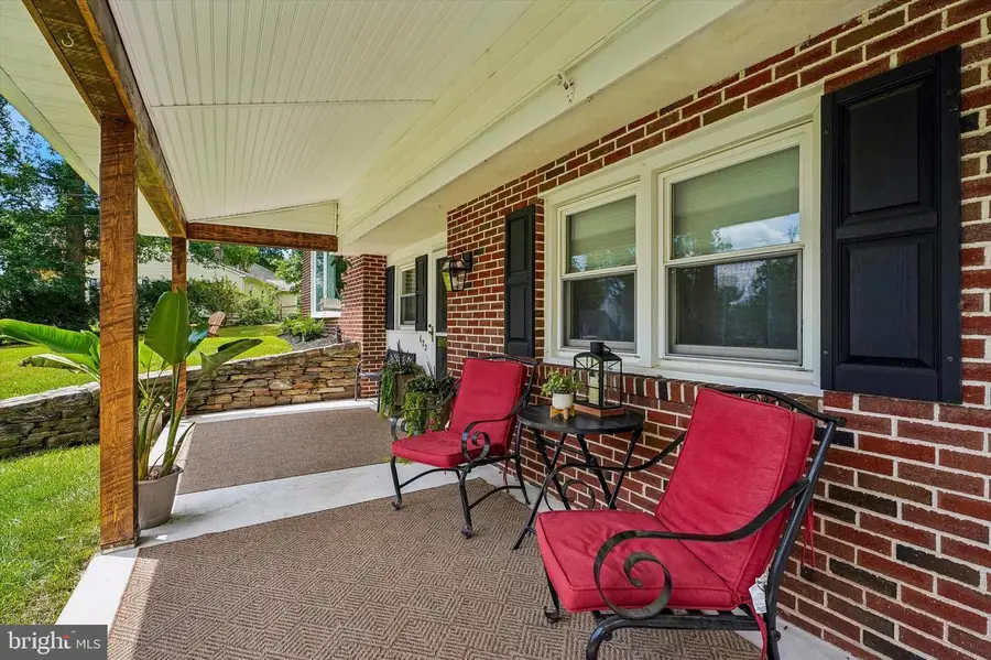 622 Highland Dr, Perkasie, PA 18944 - #3