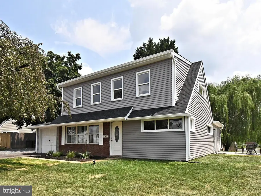 38 Candle Rd, Levittown, PA 19057 - #3
