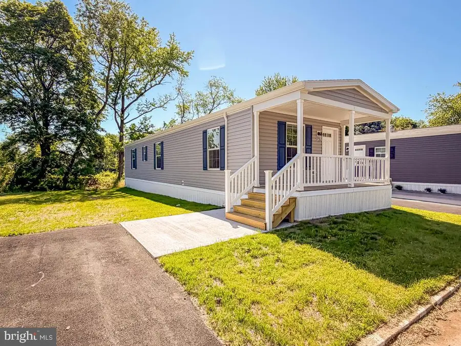 5128 Gowan Dr, Morrisville, PA 19067 - #2
