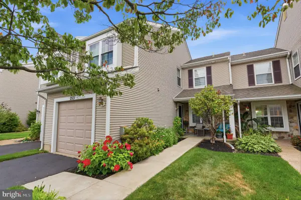 253 Sequoia Dr, NEWTOWN, PA 18940
