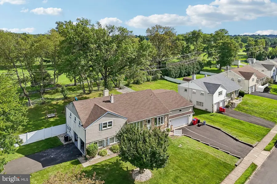 865 Worthington Dr, Warminster, PA 18974 - #3