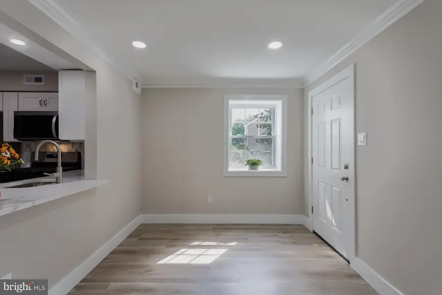 2211 Society Pl, Newtown, PA 18940 - #2