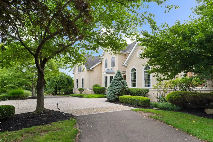 14 Longmeadow St, Newtown, PA 18940 - #3