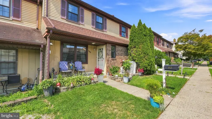 988 Gates Pl, Warminster, PA 18974 - #2