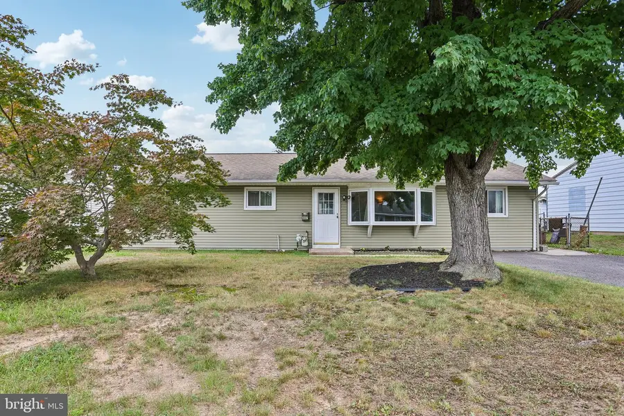 807 Eldridge, Fairless Hills, PA 19030 - #2