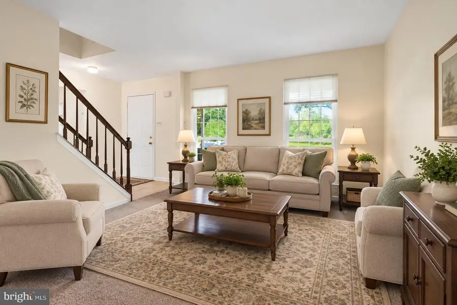 1595 Gregory Dr, Warrington, PA 18976 - #2