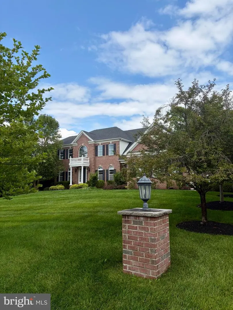 7 Goldney Dr, Newtown, PA 18940 - #2