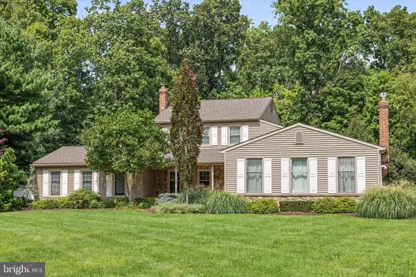 6439 Middleton Ln, NEW HOPE, PA 18938