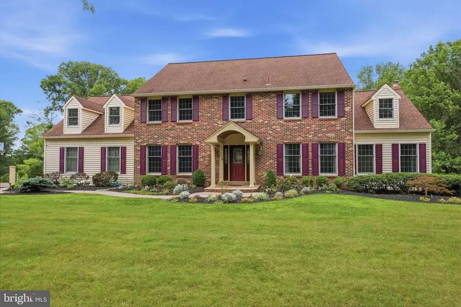 60 Ponderosa Dr, Holland, PA 18966 - #2