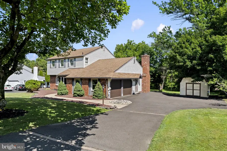 97 Lower Holland Rd, Southampton, PA 18966 - #2