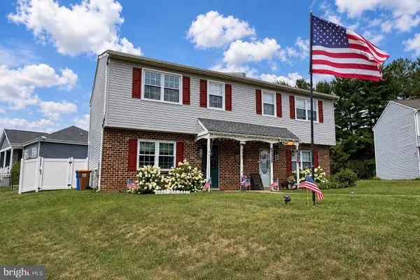 4552 Laurence Ct, BENSALEM, PA 19020
