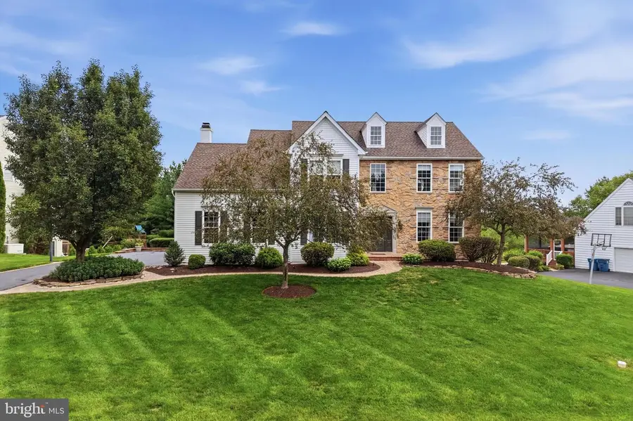 5266 Windtree Dr, Doylestown, PA 18902 - #2